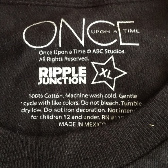 Once Upon a time TV Show Licensed Men’s Tshirt XL New - Picture 3 of 4